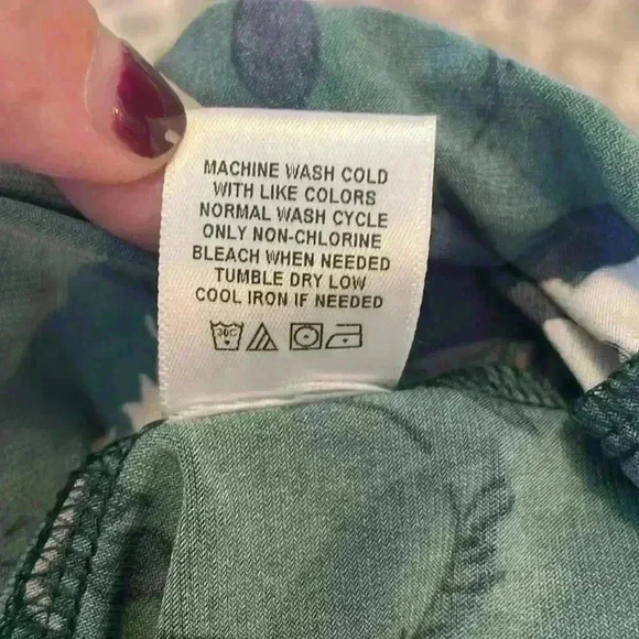 West Kei Green Floral Tank 1x - Picture 5 of 5